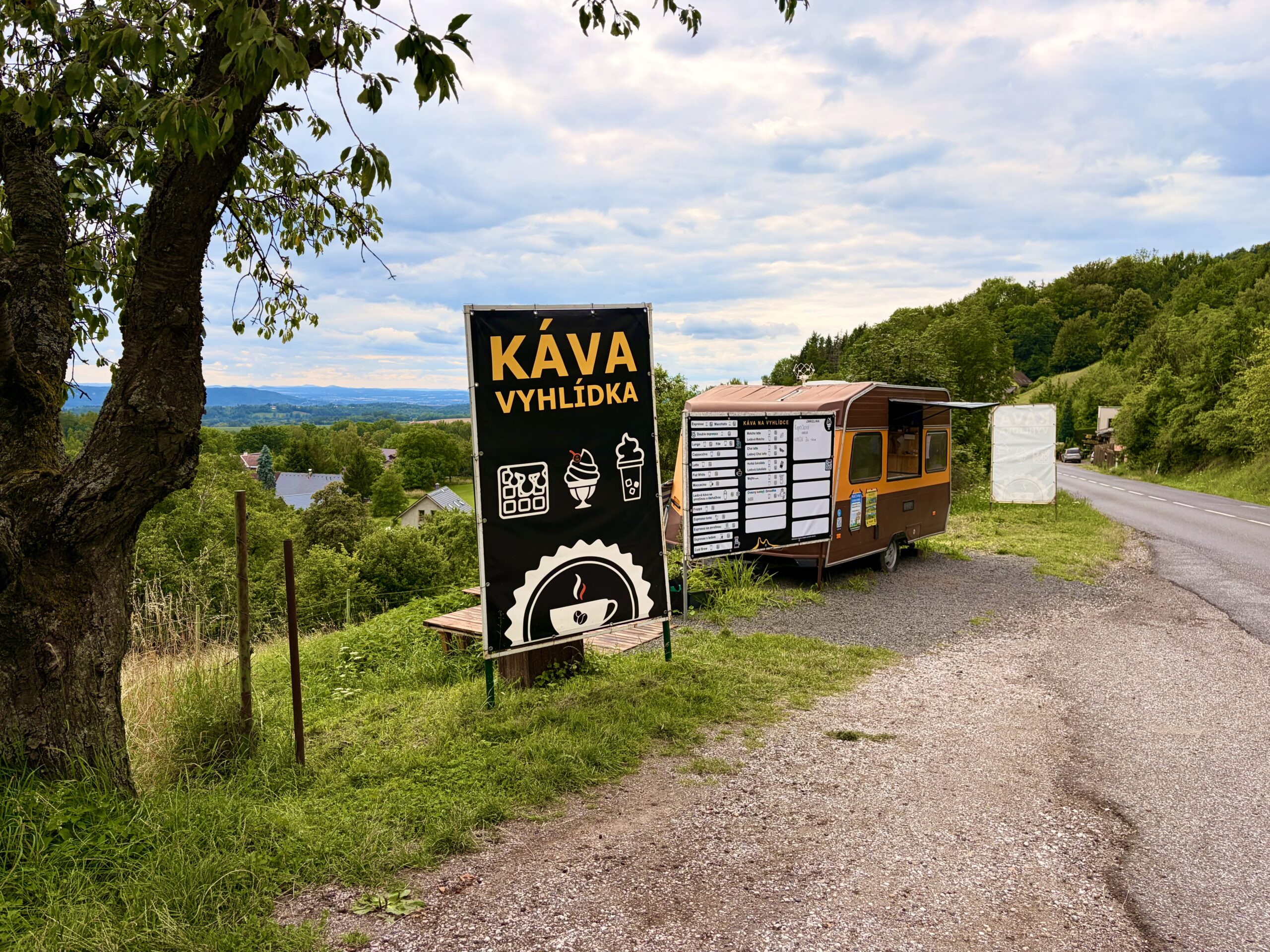 Featured image for “Káva na vyhlíce”